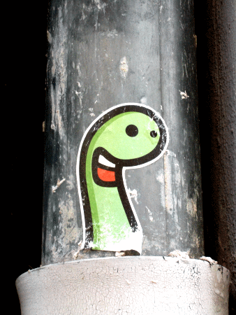 Street-Art: Da ist der Wurm drin