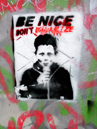 Street-Art: Be nice don't vandalize