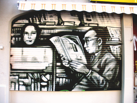 Street-Art: Zeitungs-Laden 2