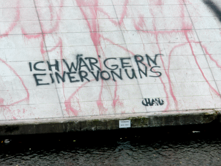 Street-Art: Ich wär gern einer von uns  (Detail)