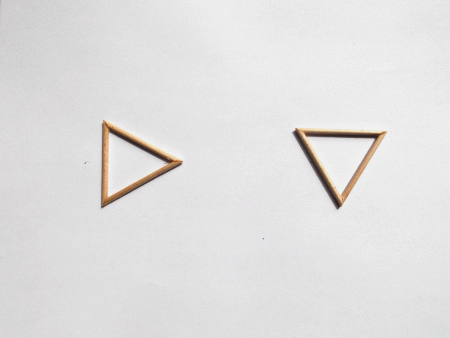 Interaktion von zwei Dreiecken